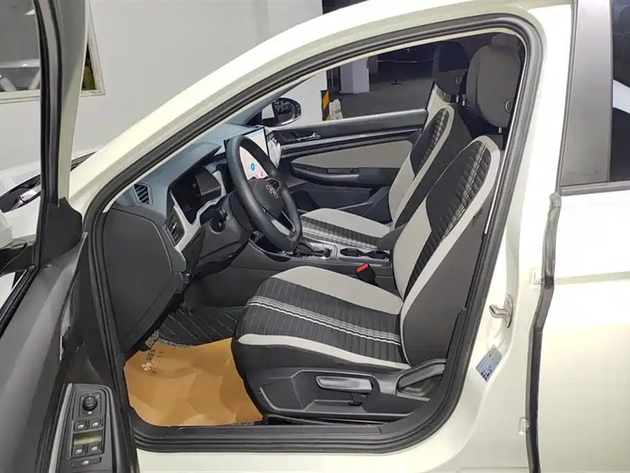 Volkswagen Bora 2023 200TSI DSG Comfort Edition фото 9