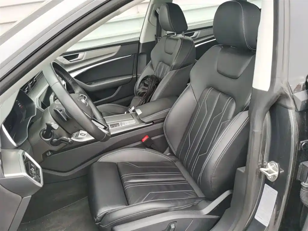 Audi A7 2024 45 TFSI Premium Selection фото 22