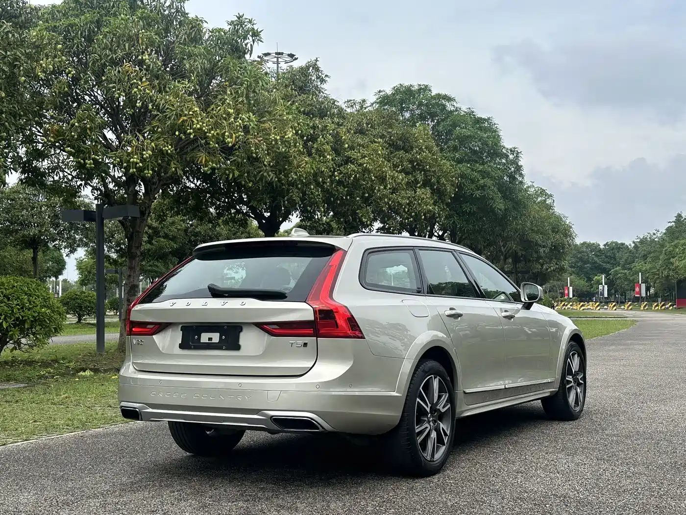 Volvo V90 2019 Cross Country T5 AWD Intelligent Premium China VI фото 22