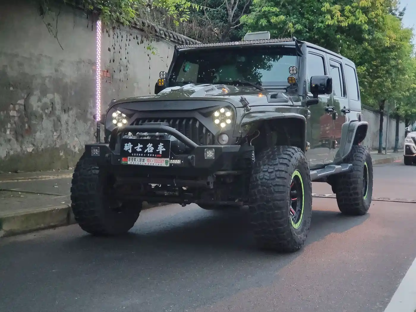 Фото 1 - Jeep Wrangler