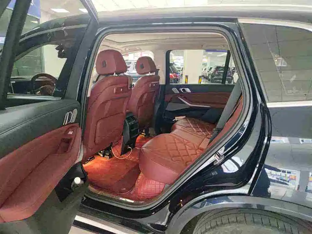 BMW X5 2023 xDrive 30Li Premium M Sport Package фото 6