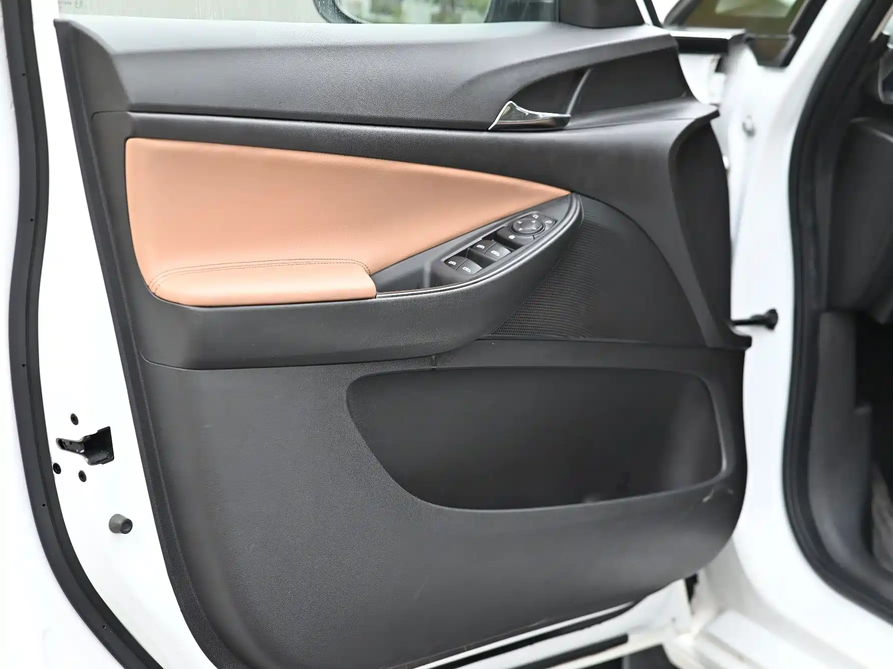 Фото 7 - Buick GL6