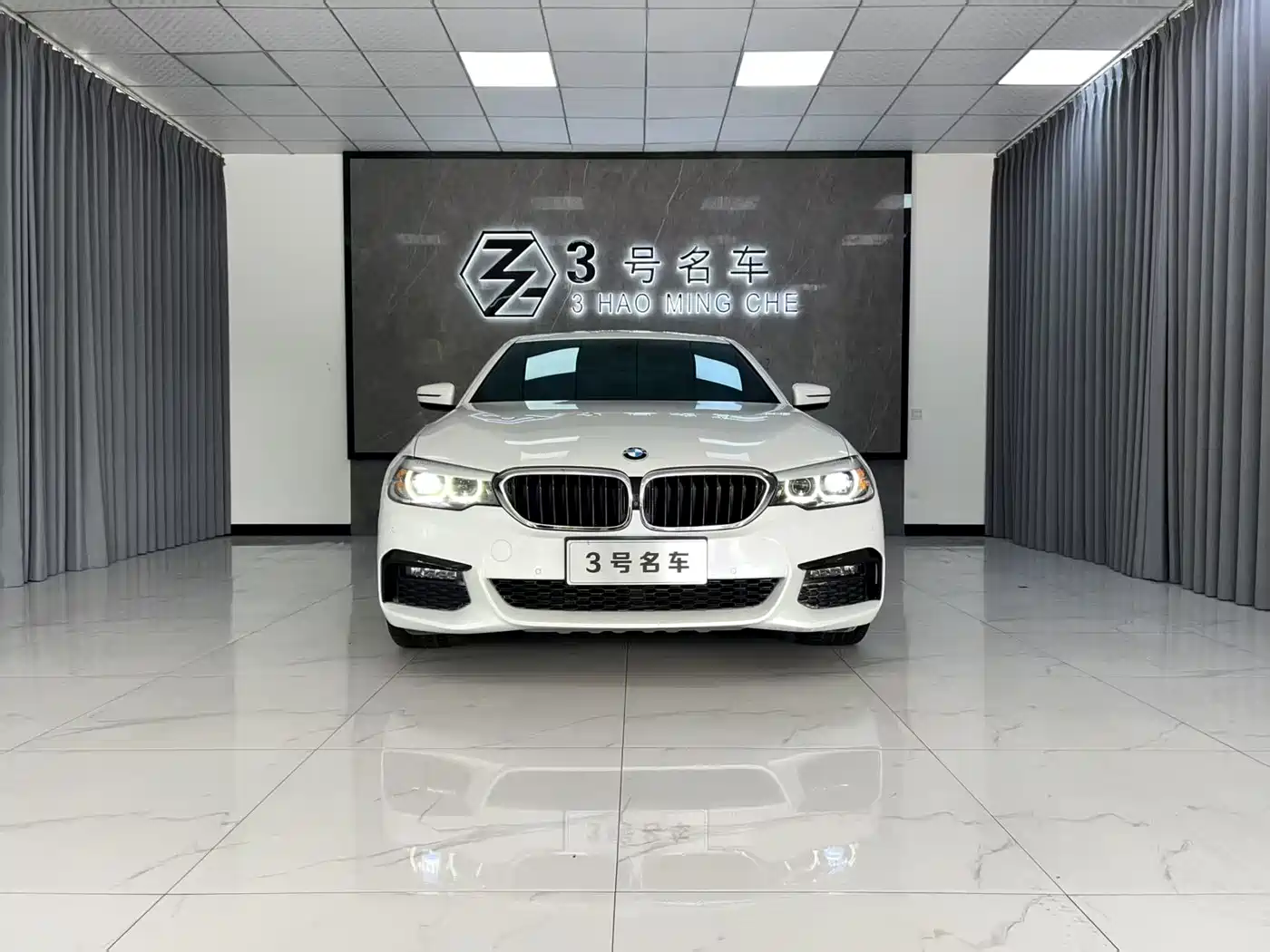BMW 5 Series 2019 530Li Leading M Sport Package