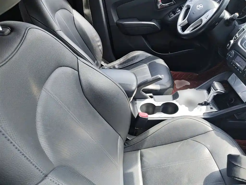 Hyundai Beijing Hyundai ix35 2013 2.0L Auto 2WD Smart GLS China IV фото 25