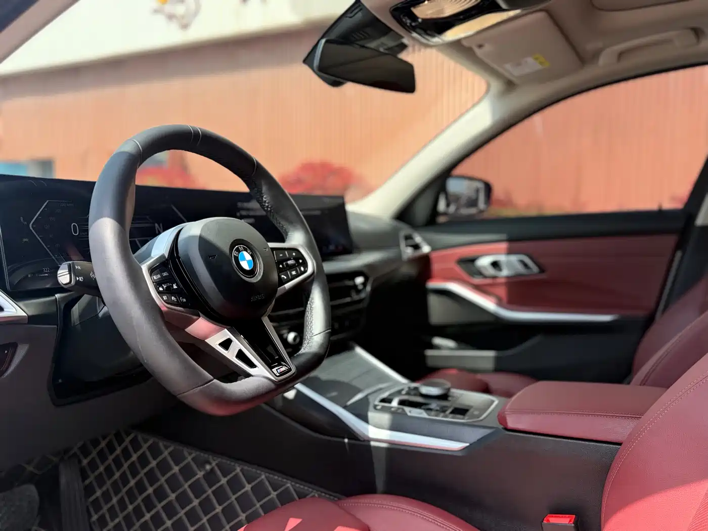BMW 3 Series 2024 325Li M Sport Package фото 12