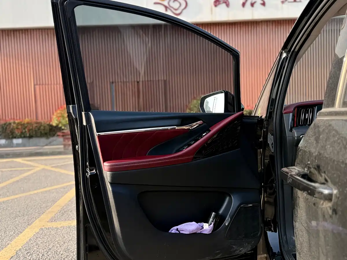 GAC Trumpchi Trumpchi E9 2023 E9 PRO фото 15