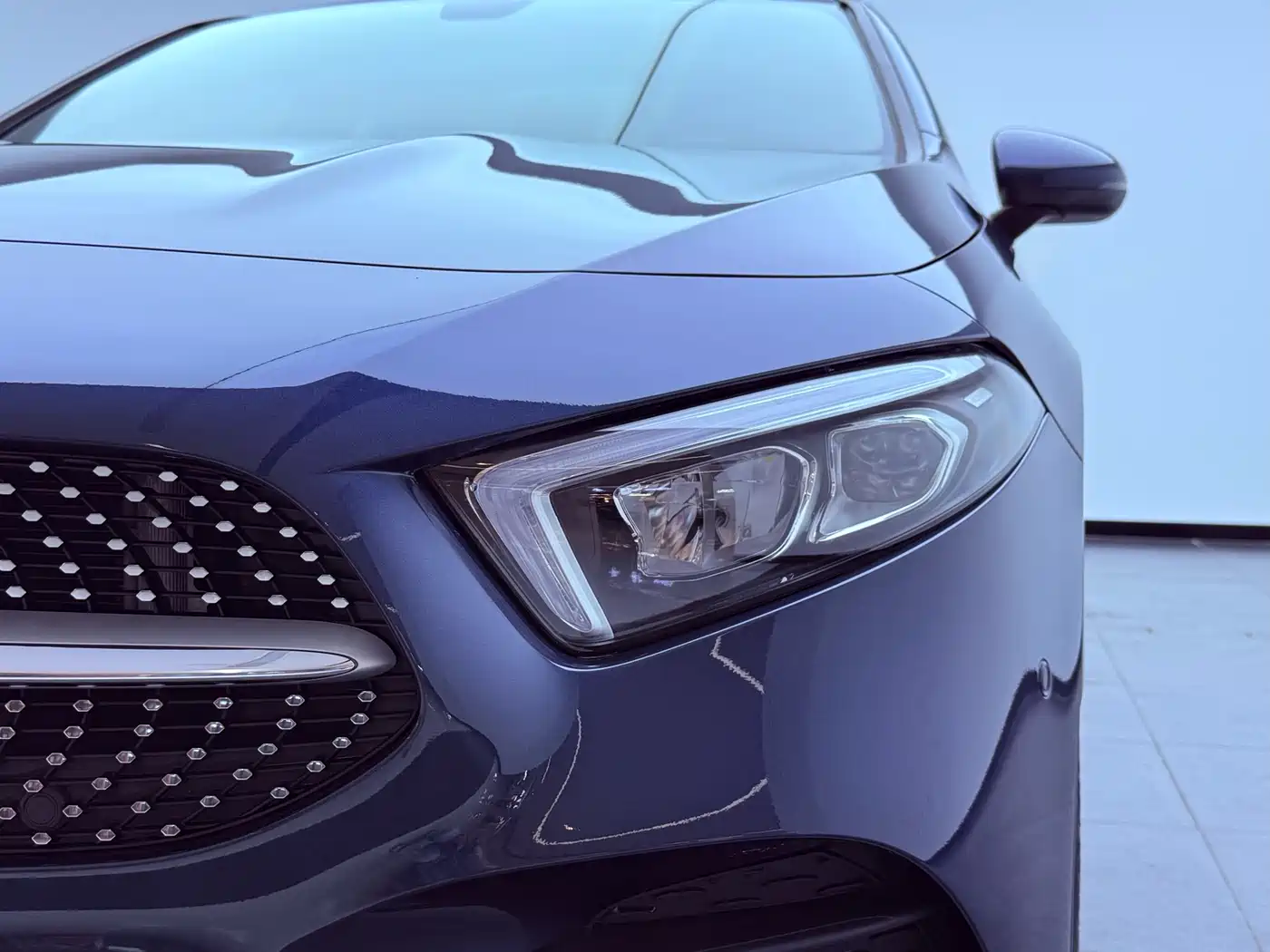 Mercedes-Benz A-Class 2019 Facelift A 200 L Sports Sedan фото 29