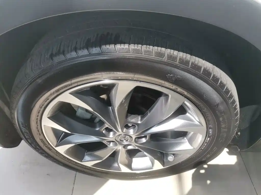 Mazda CX-4 2016 2016 2.5L AWD Sky Passion Edition