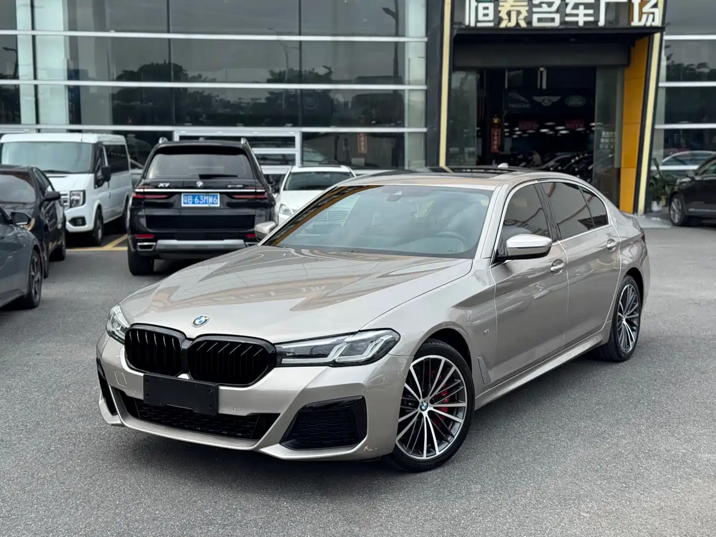 BMW 5-SERIES
