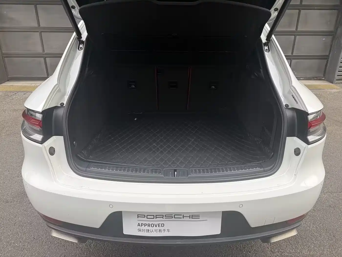 Porsche Macan 2018 Macan 2.0T фото 13