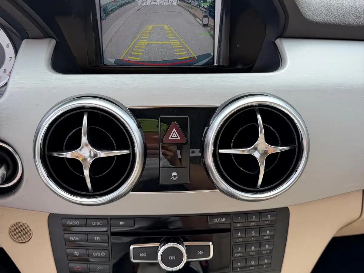 Mercedes-Benz GLK-Class 2013 GLK 300 4MATIC Dynamic фото 31