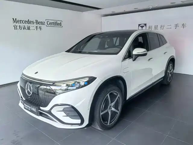 Mercedes-Benz EQS SUV 2023 450 4MATIC Pioneer Edition — фото 1