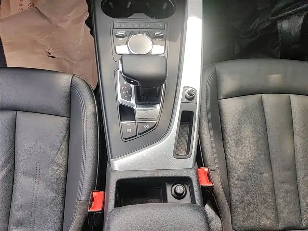 Audi A4 (Import) 2017 45 TFSI allroad quattro Fashion фото 14