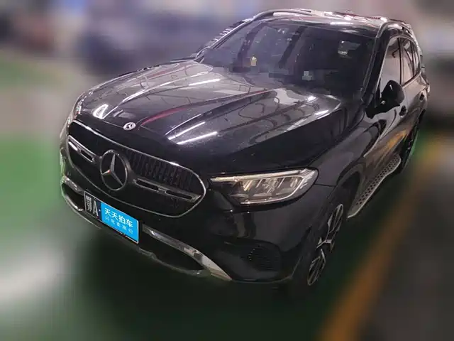 Mercedes-Benz GLC 2023 GLC 260 L 4MATIC Dynamic 7-Seater — фото 1