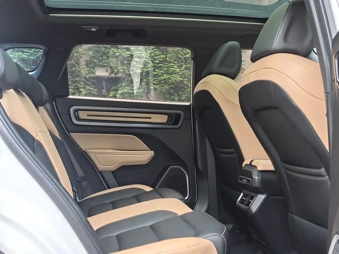 Geely ICON 2023 2023 1.5TD Chocolate Premium Edition