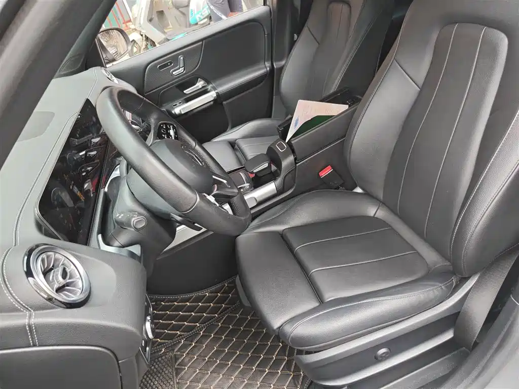 Mercedes-Benz GLB 2020 Facelift GLB 200 Style фото 8