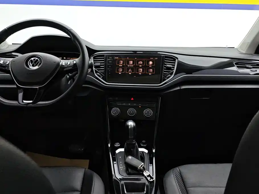 Volkswagen T-ROC 2021 280TSI DSG 2WD Comfort Connected фото 13