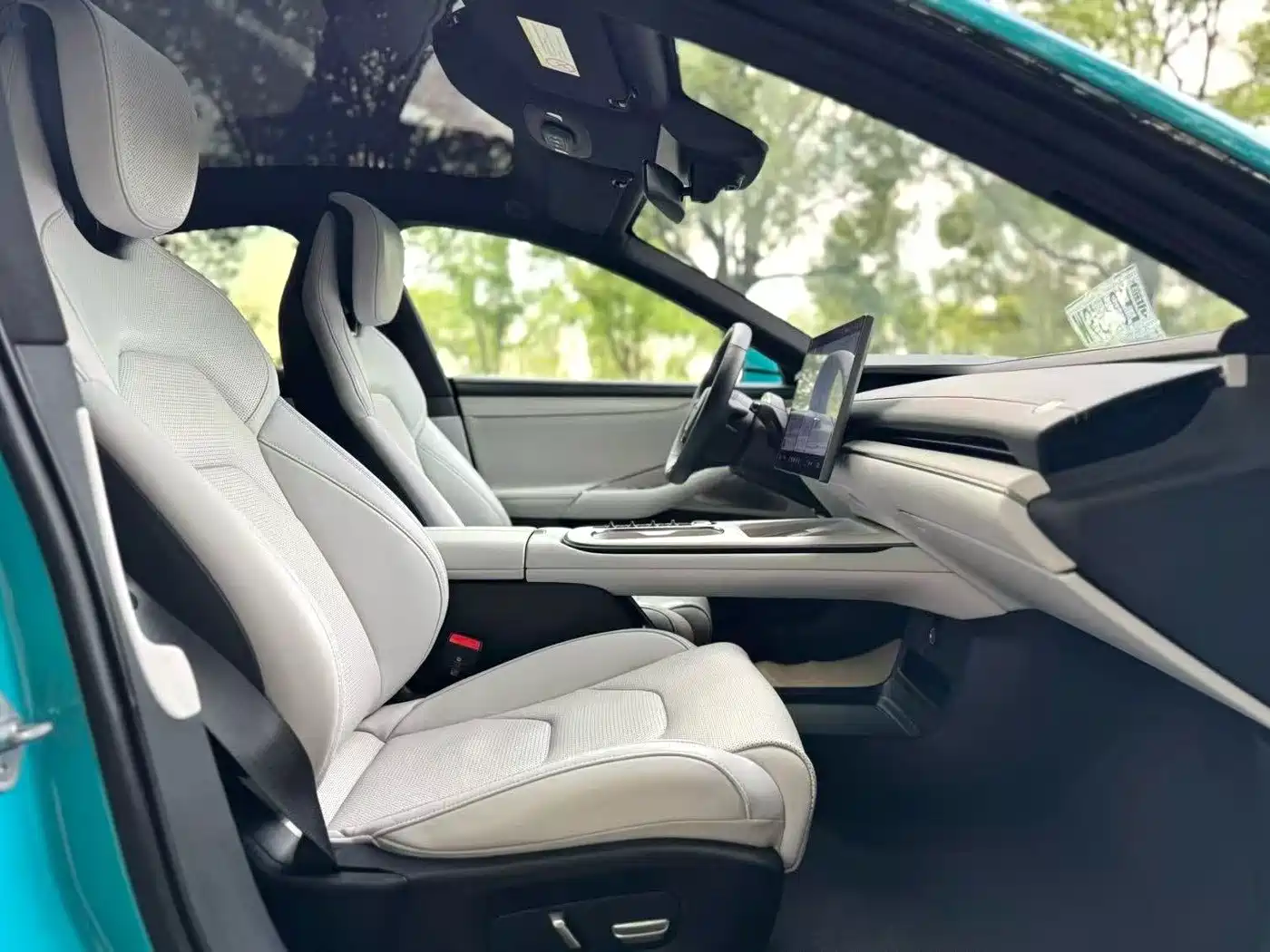 Xiaomi Auto Xiaomi SU7 2024 AWD Extended Range Advanced Smart Driving Max Edition фото 6