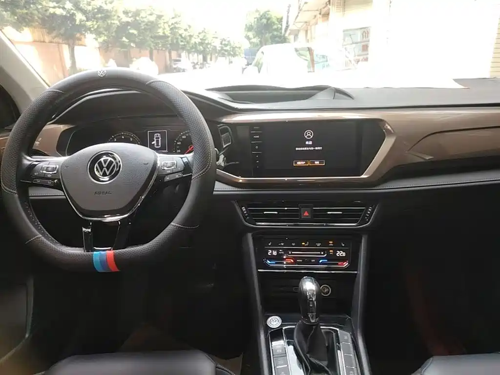 Volkswagen Tharu 2021 Model 280TSI 2WD Luxury Edition фото 10
