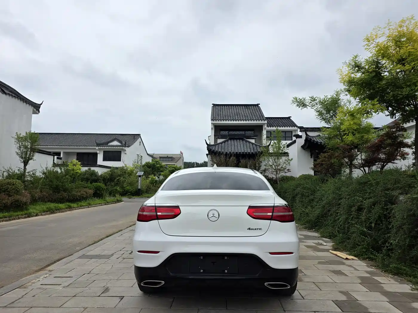 Mercedes-Benz GLC Coupe 2019 GLC 200 4MATIC Coupe SUV фото 6
