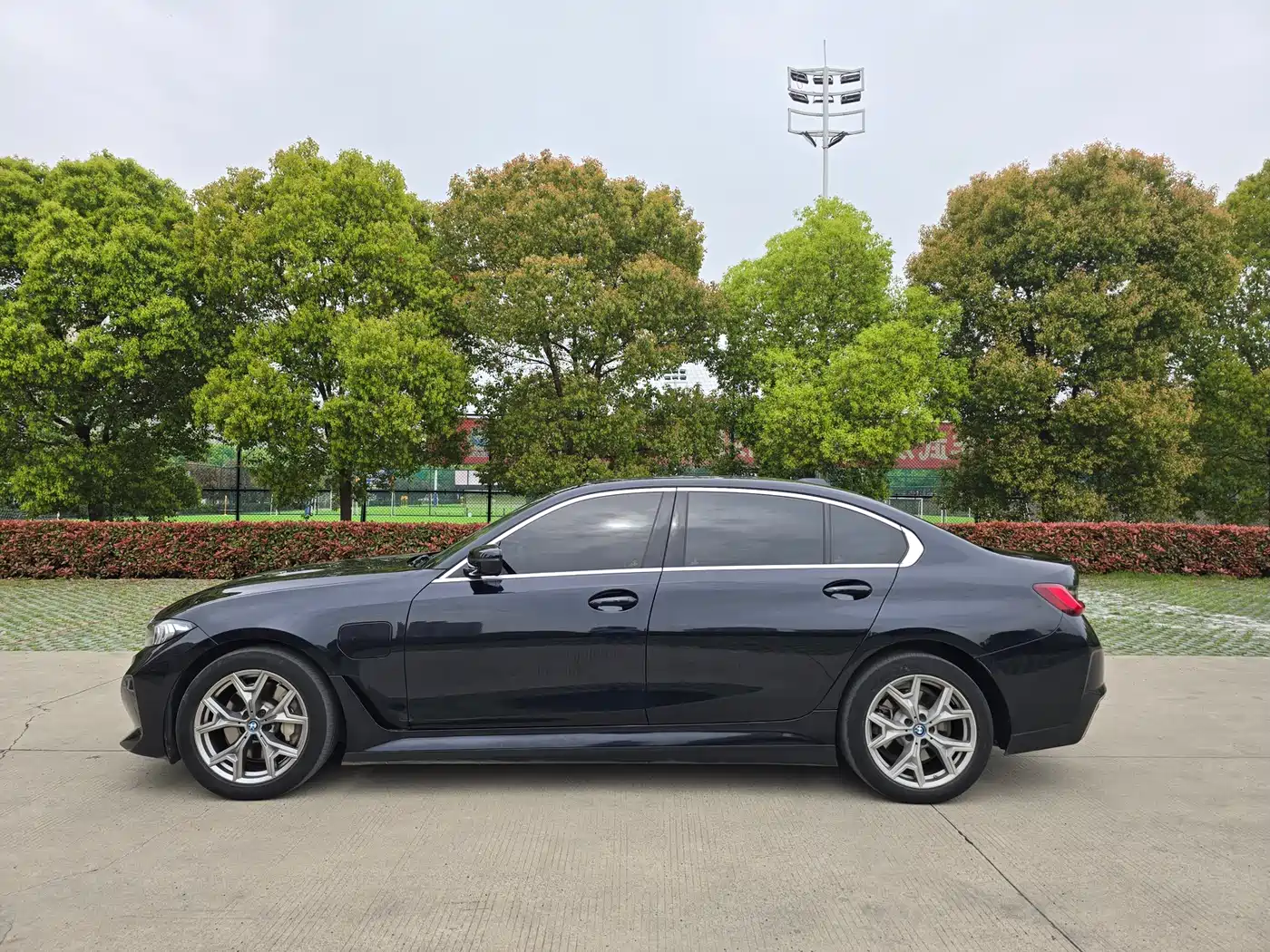 BMW i3 2022 eDrive 35 L фото 2