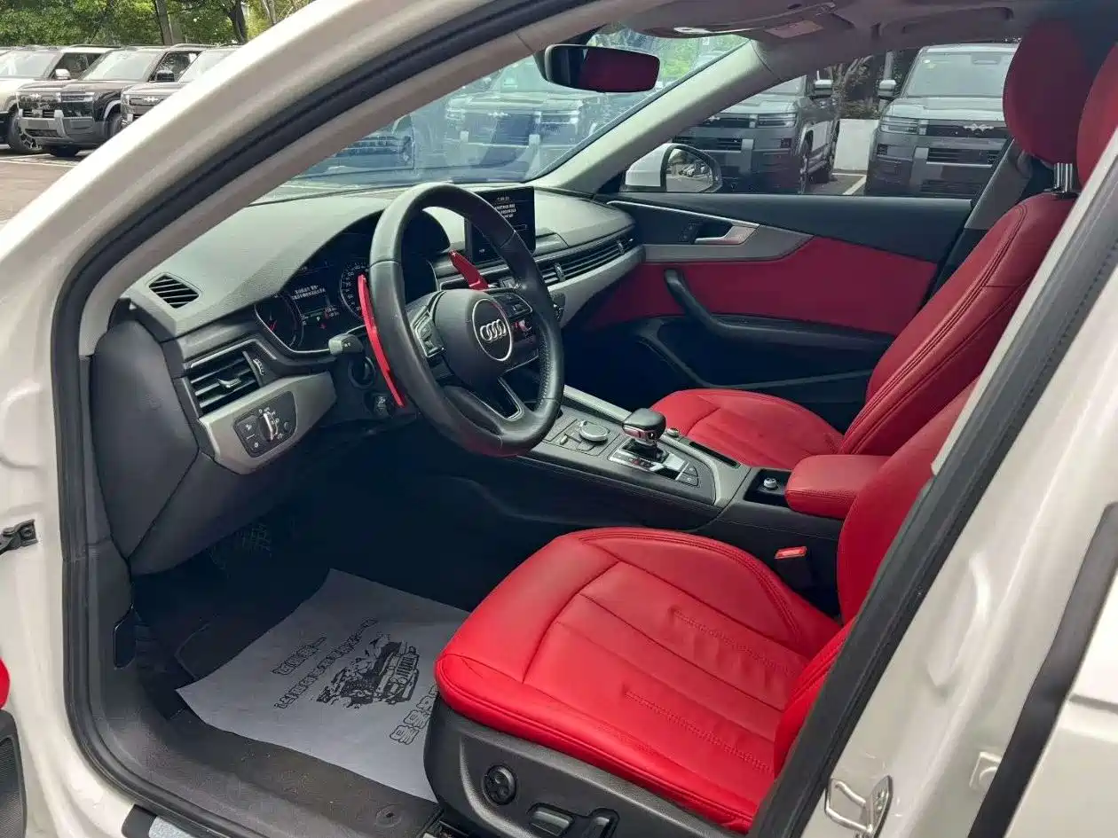 Audi A4L 2018 30th Anniversary 40 TFSI Progressive фото 4