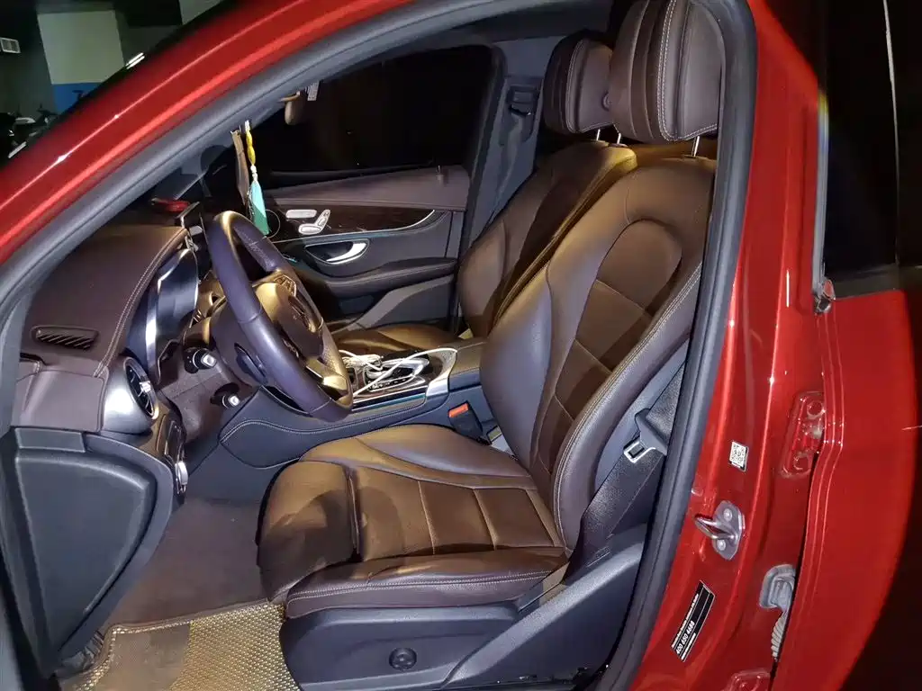 Mercedes-Benz GLC 2019 GLC 260 L 4MATIC Dynamic фото 12