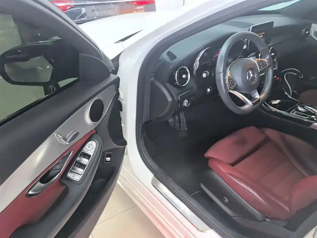 Mercedes-Benz C-Class 2017 Facelift C 200 Sport Edition фото 16