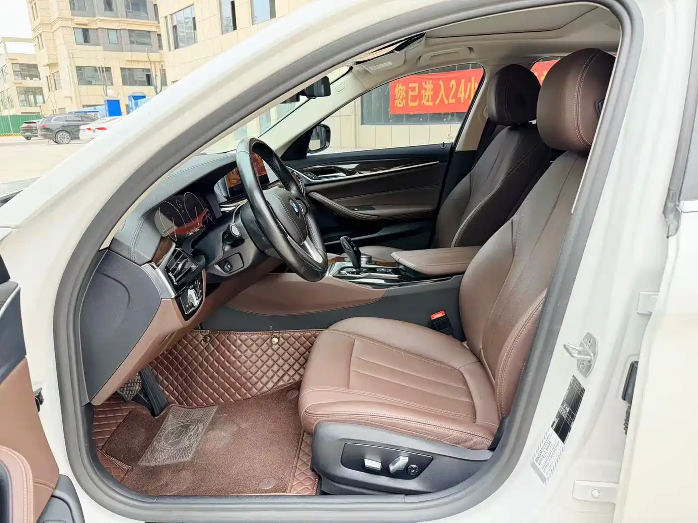 BMW 5 Series 2019 Facelift 525Li Luxury Package фото 4