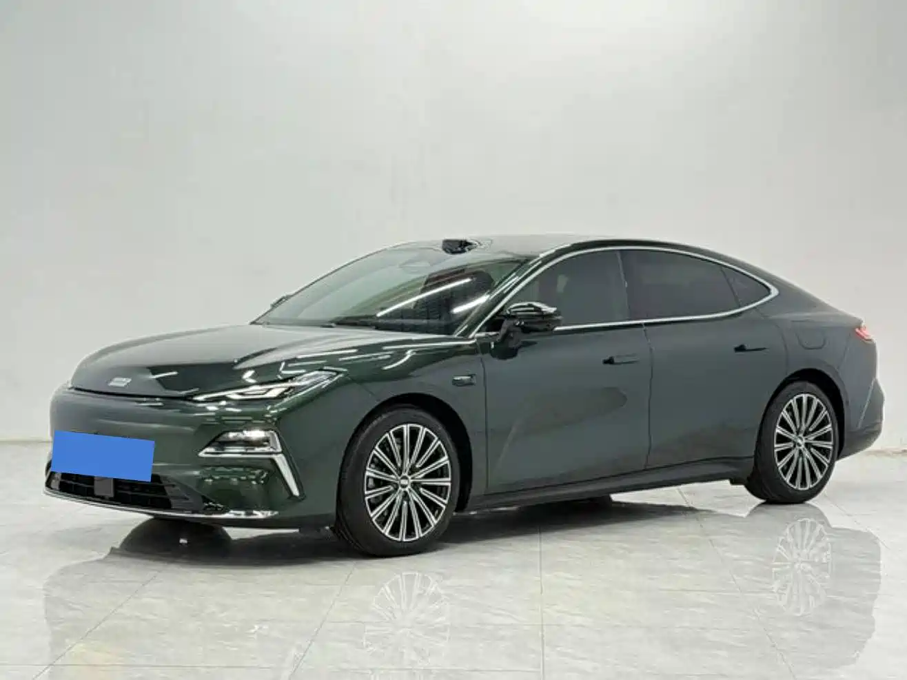 Geely Galaxy Galaxy Xingyao 8 2025 130km EM-P Starship Edition
