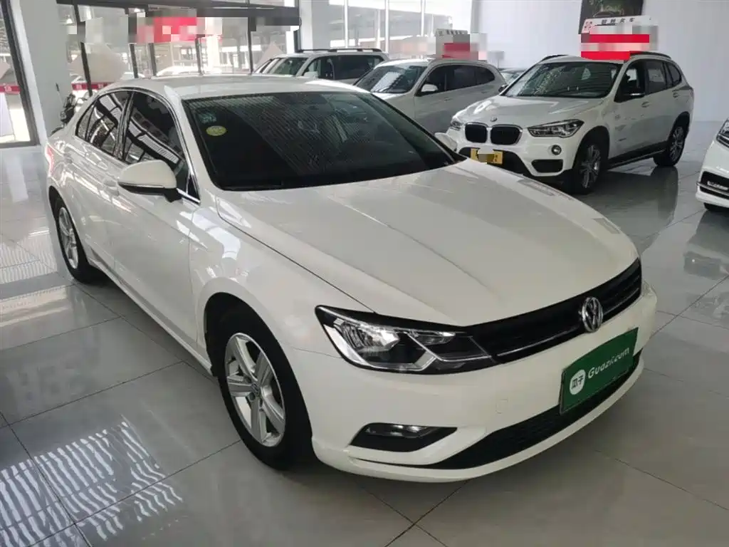 Volkswagen Lamando 2017 230TSI DSG Trend Edition фото 4