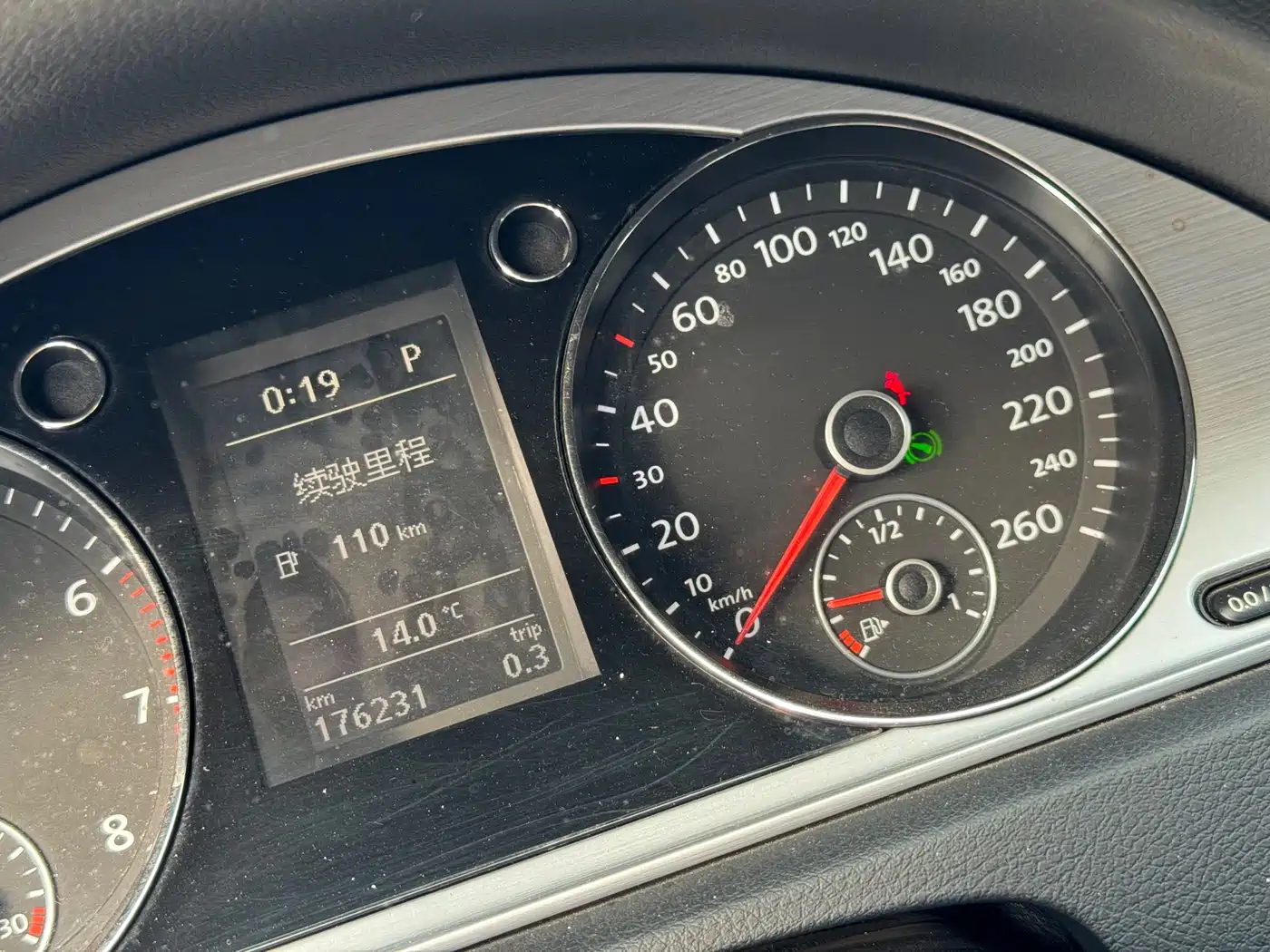 Volkswagen Magotan 2013 1.8TSI Leading фото 17
