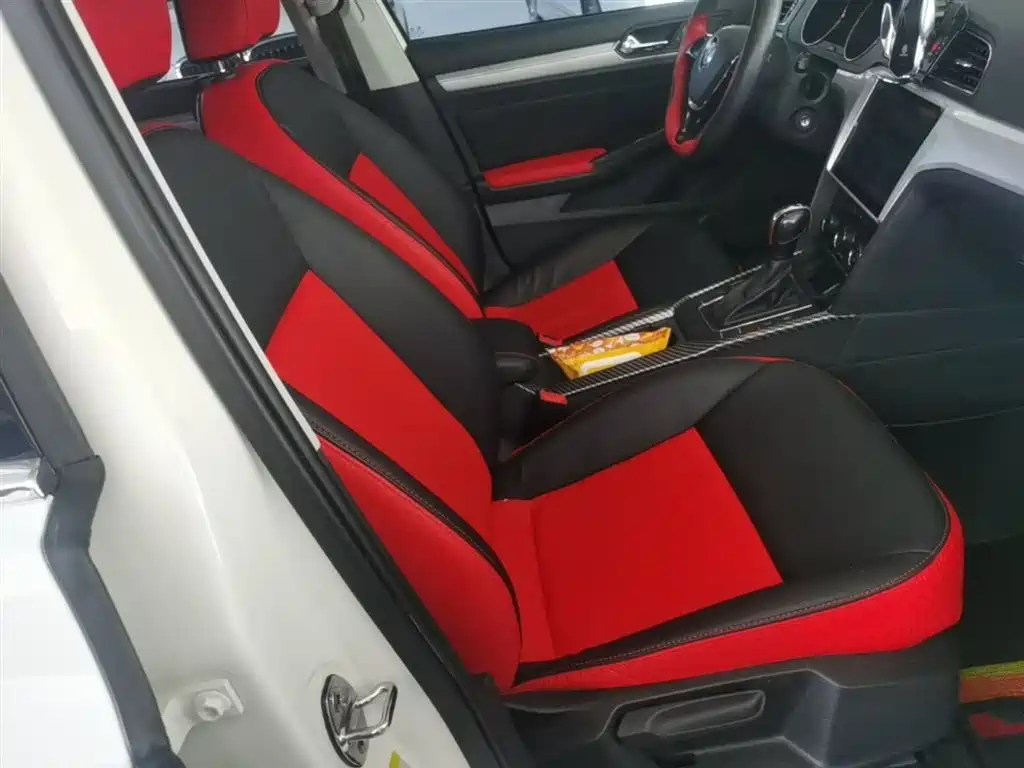 Volkswagen Lamando 2017 230TSI DSG Trend Edition фото 25