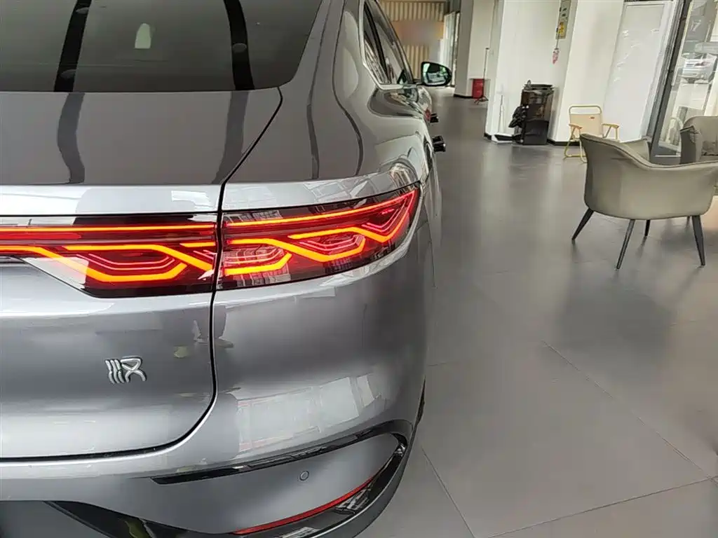 BYD Han 2024 DM-i Glory Edition 200KM Flagship фото 8