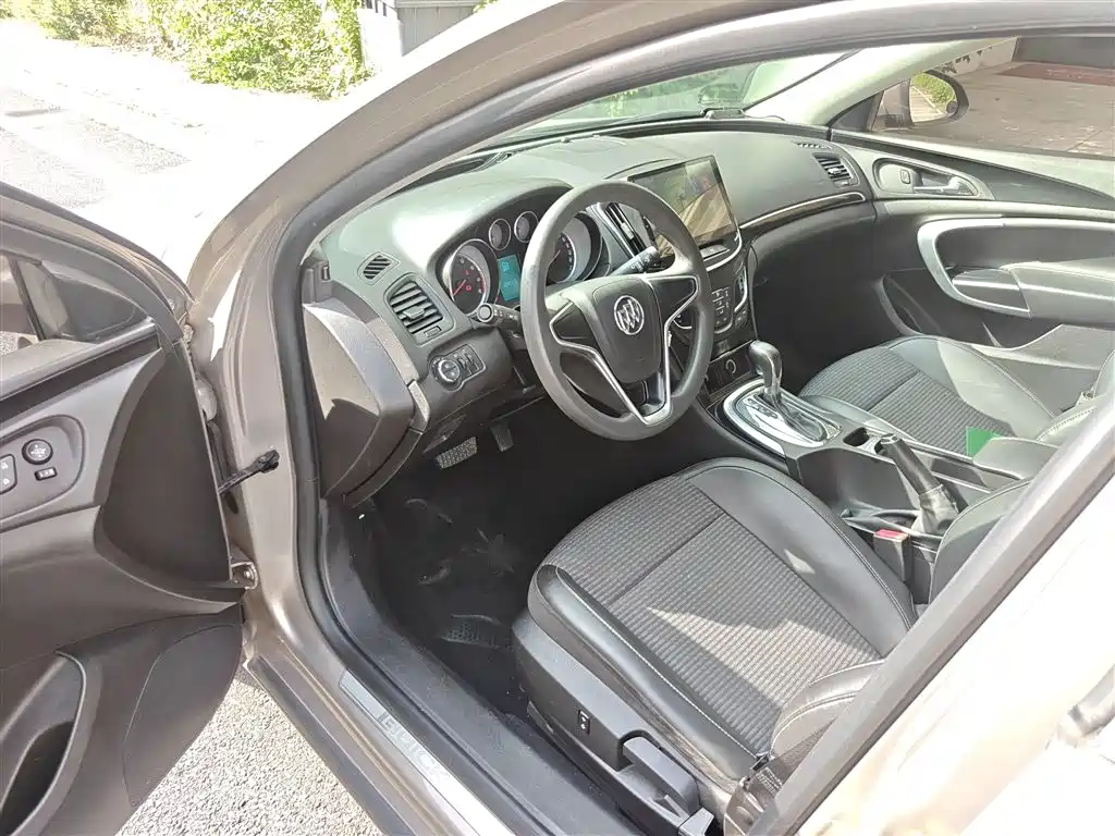 Buick Regal 2015 1.6T Leading Tech Edition фото 14