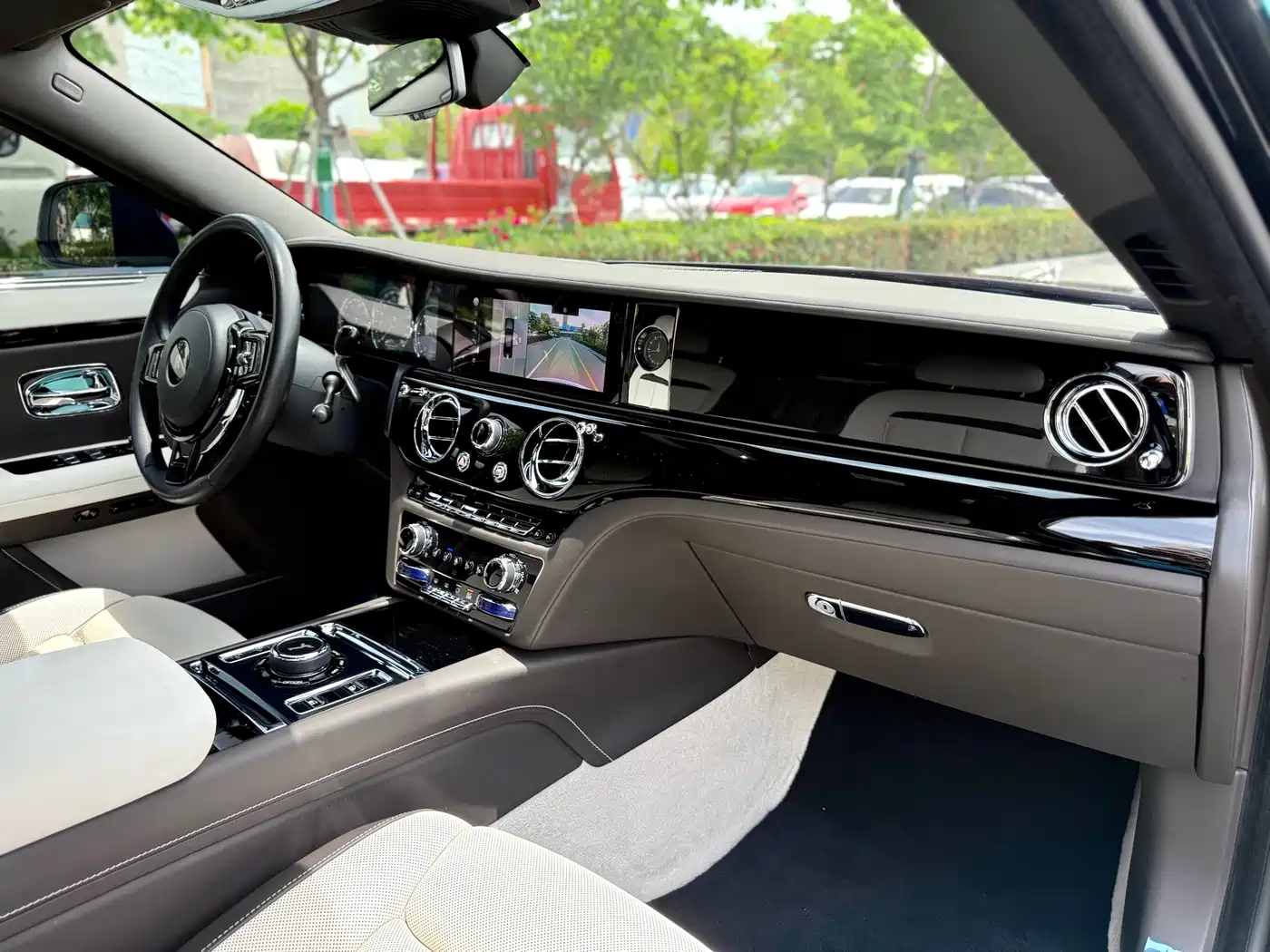 Rolls-Royce Ghost 2021 6.7T Long Wheelbase фото 6