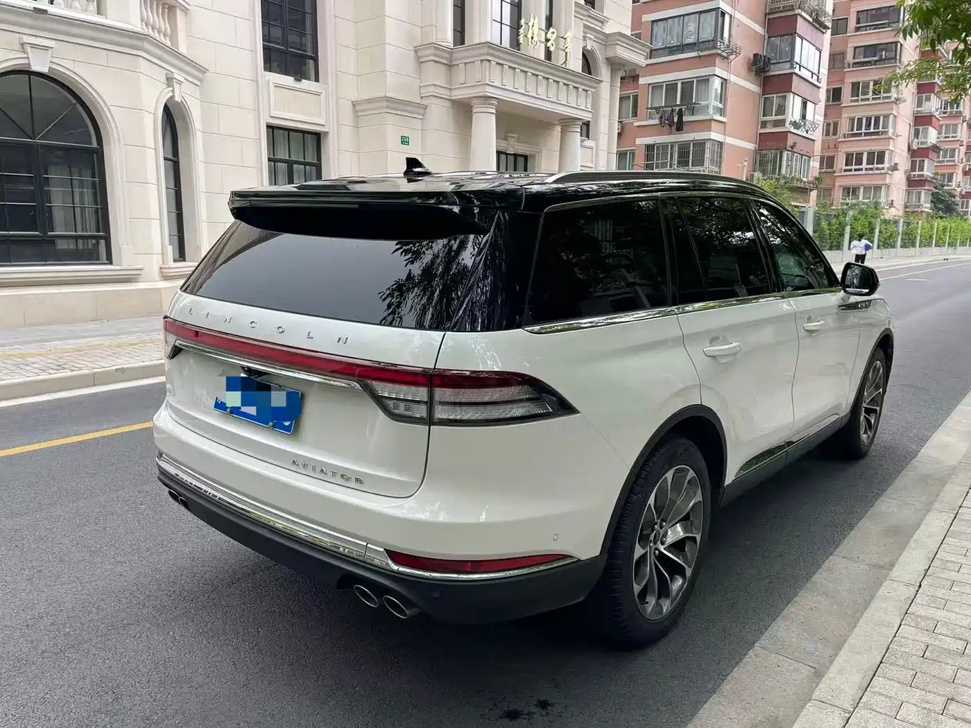 Lincoln Aviator 2020 3.0T V6 4WD Executive Edition фото 7