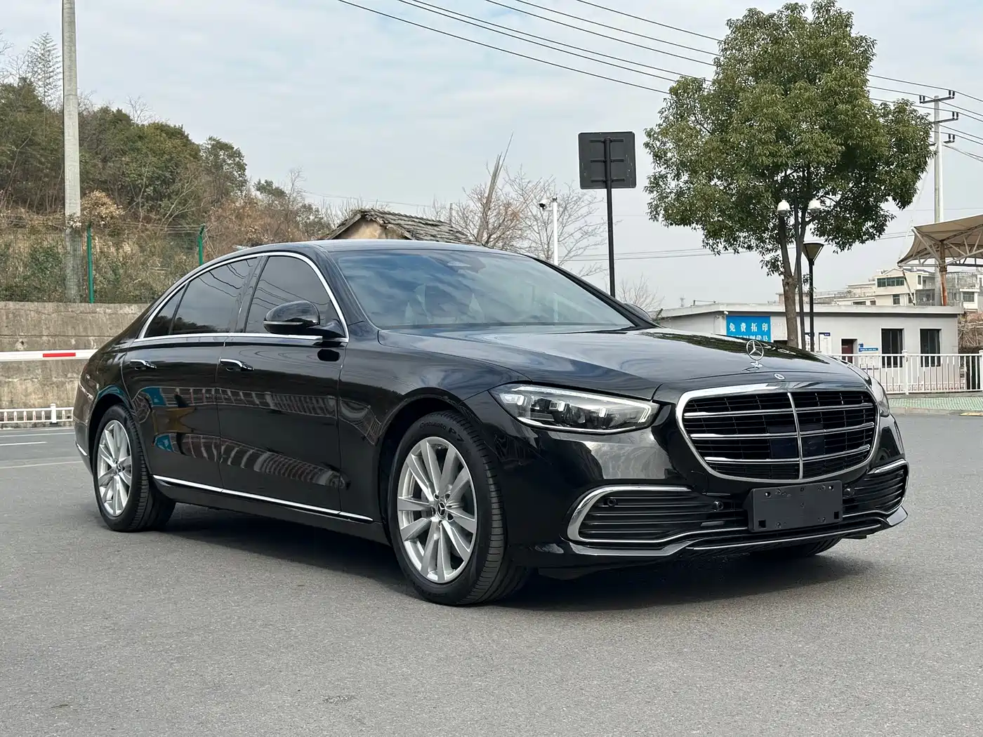 MERCEDES-BENZ S CLASS