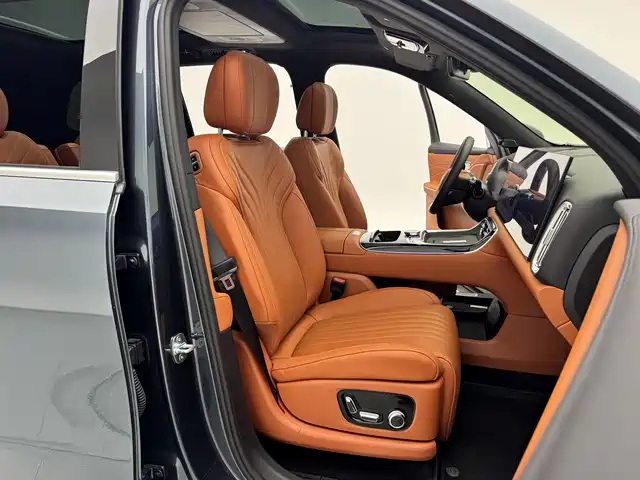 Geely Galaxy Galaxy M9 2025 Base Model фото 12