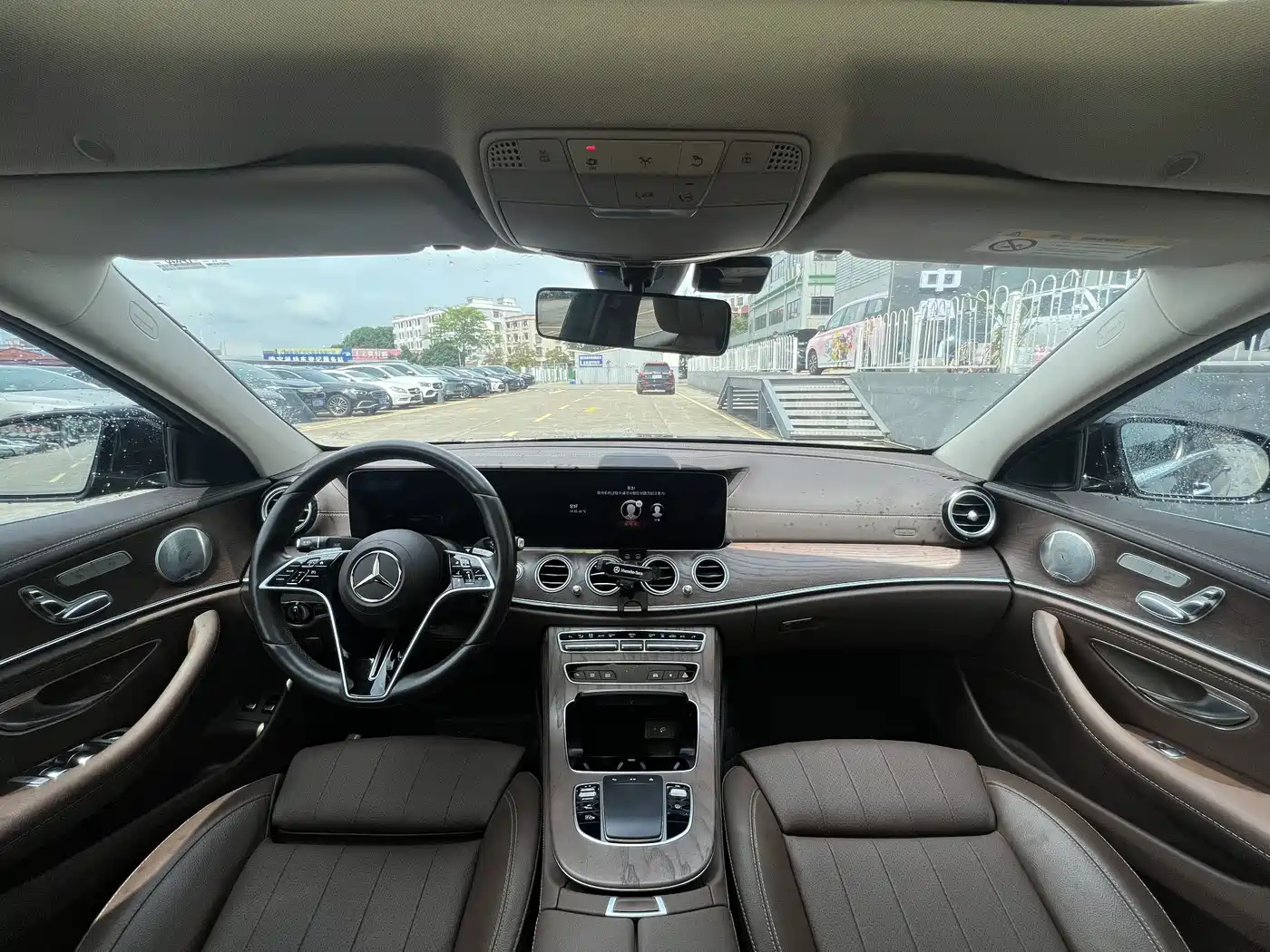 Mercedes-Benz E-Class New Energy 2022 Facelift E 350 e L Plug-in Hybrid Sedan фото 15