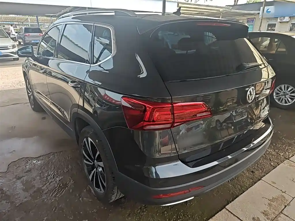 Volkswagen Tharu 2019 280TSI 2WD Luxury Edition China V фото 5