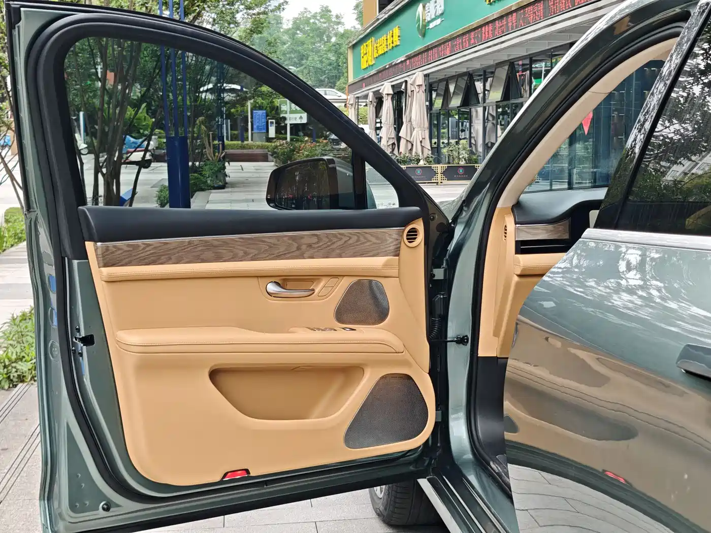 AITO Wenjie AITO M5 2022 Extended Range RWD Standard фото 21