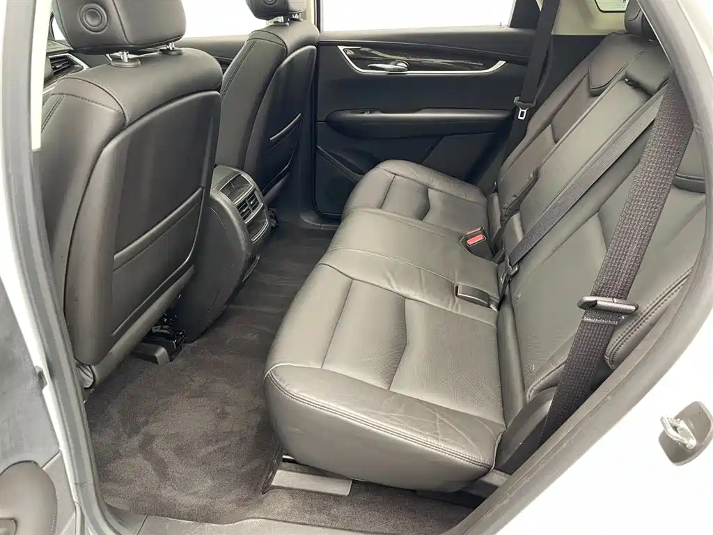 Cadillac XT5 2018 25T Luxury фото 7