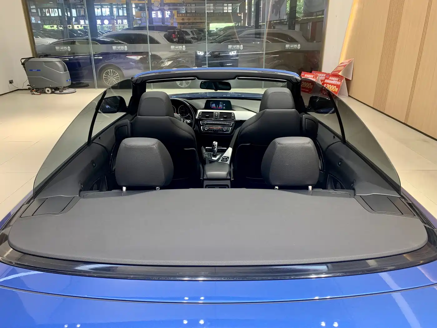 BMW 4 Series 2014 420i Convertible Luxury Design Package фото 8