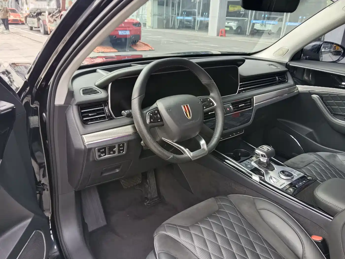 Hongqi HS5 2019 2.0T Smart Connect Enjoy Edition фото 12