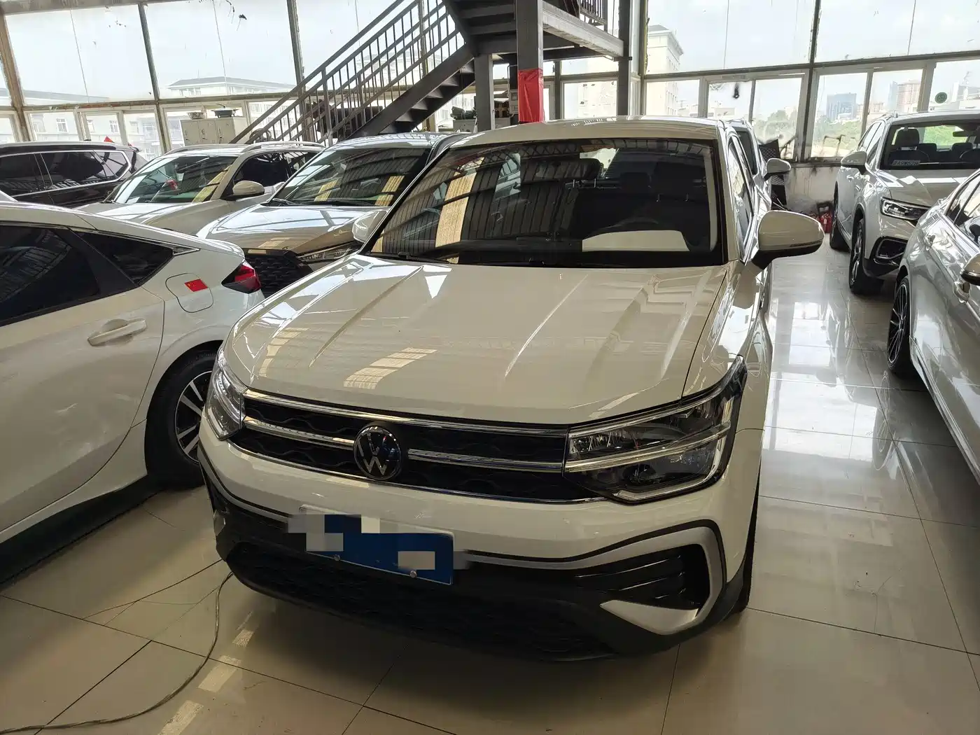 Volkswagen Tharu 2023 300TSI 2WD Full Moon Edition фото 2