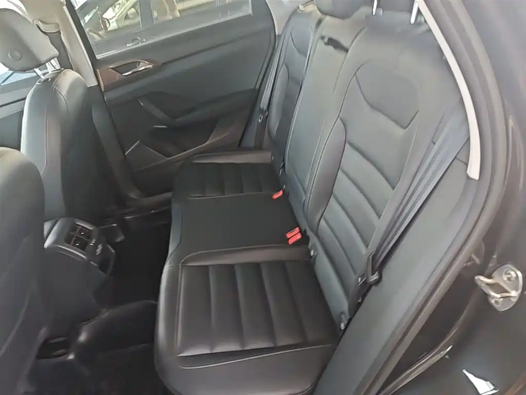 Volkswagen Tharu 2019 280TSI 2WD Luxury Edition China V фото 17