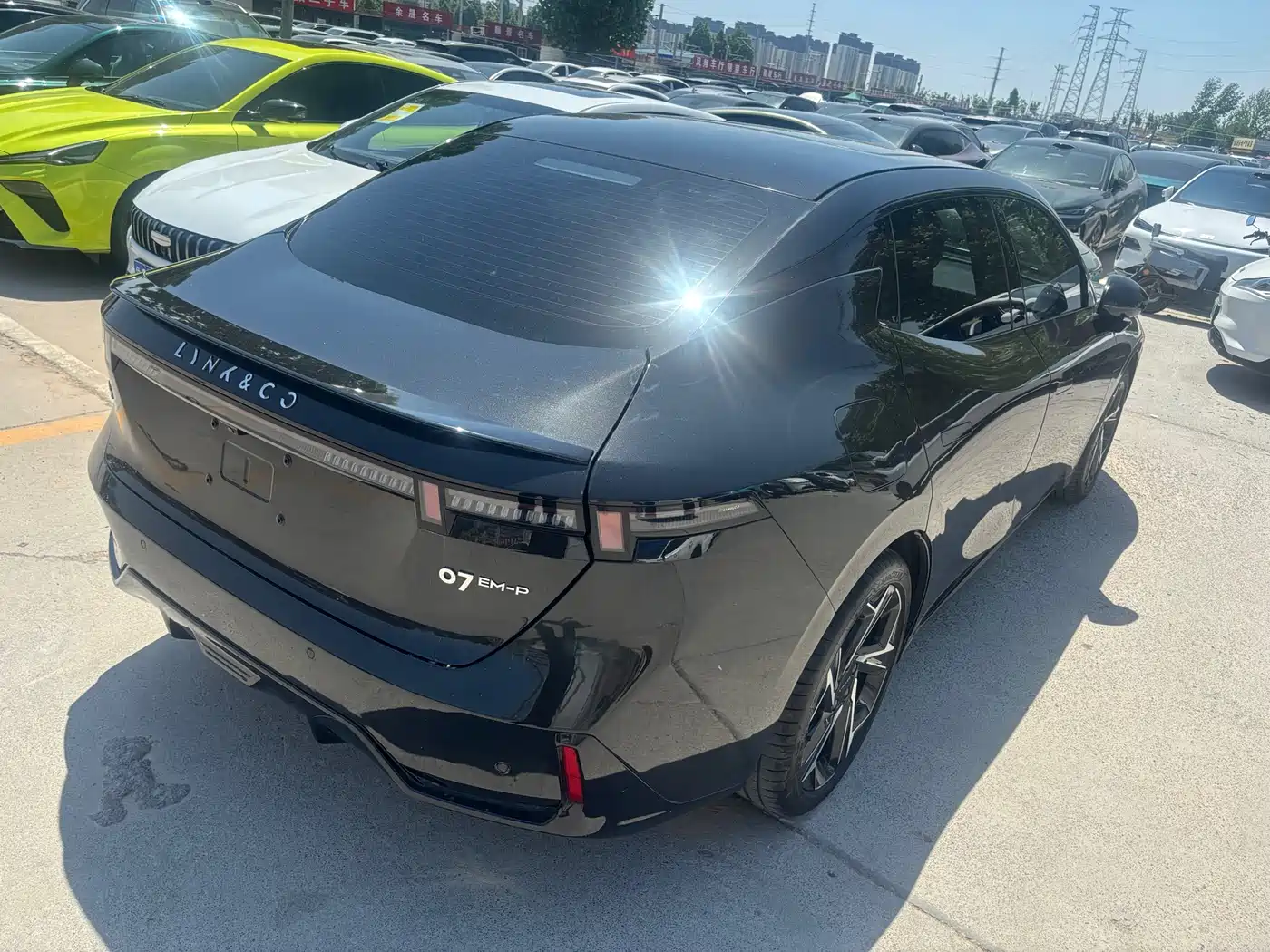 Lynk & Co 07 EM-P 2024 EM-P 126 Long Range Halo фото 5