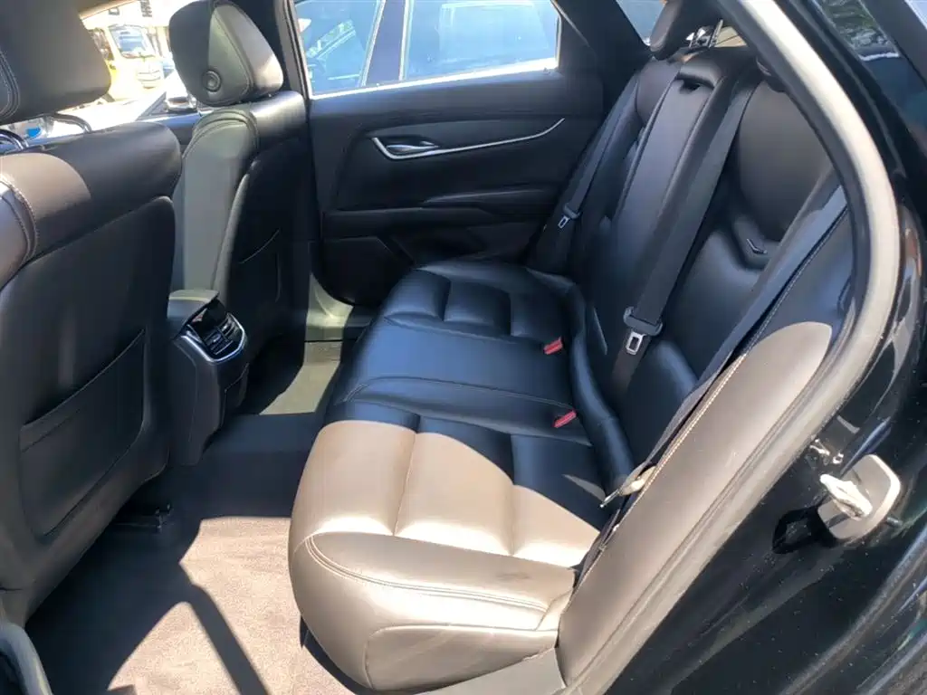 Cadillac XTS 2018 28T Technology фото 16
