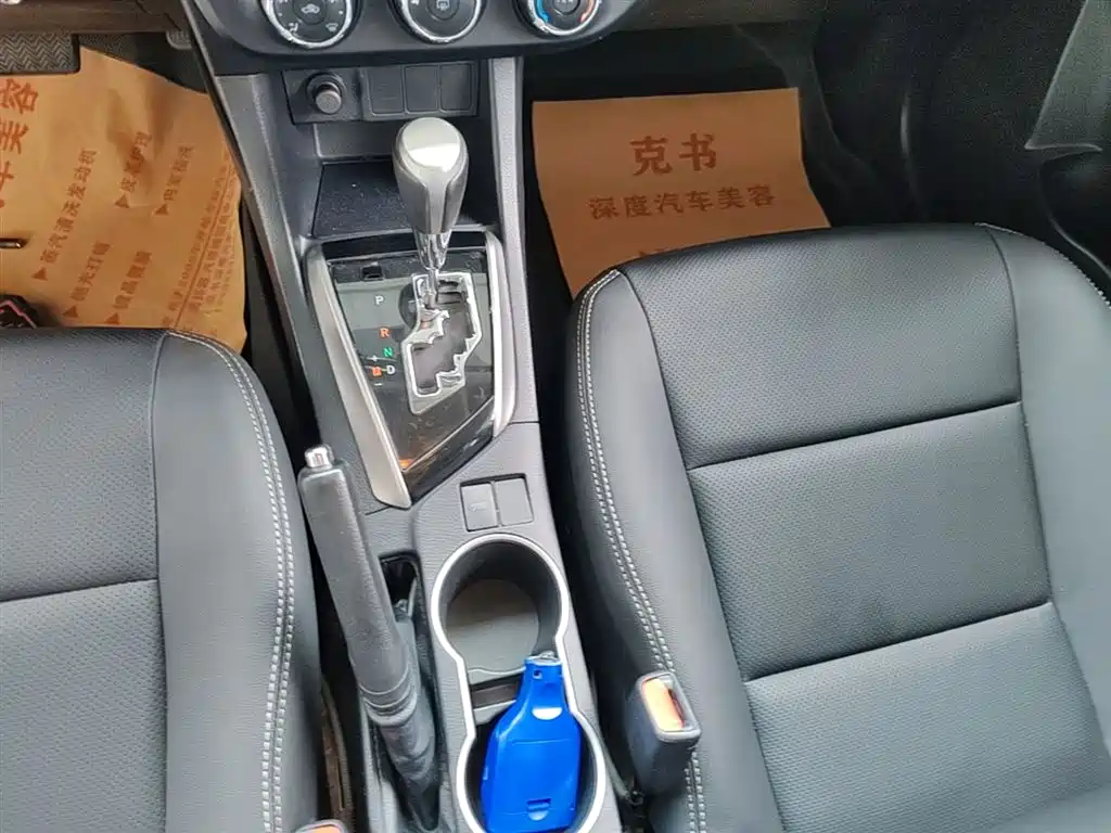Toyota Levin 2016 1.6G CVT Elite Edition фото 14
